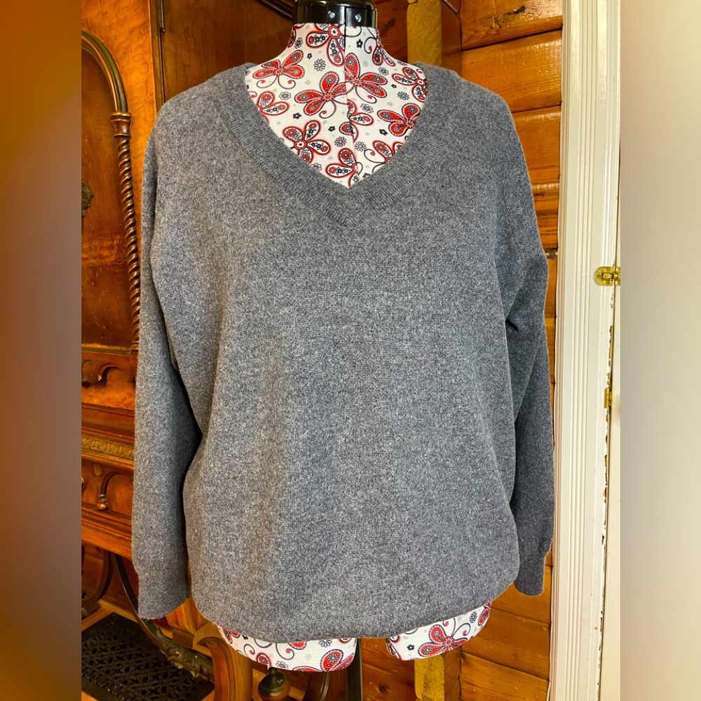 Aritzia Golden by TNA Wool & Cashmere Sweater L